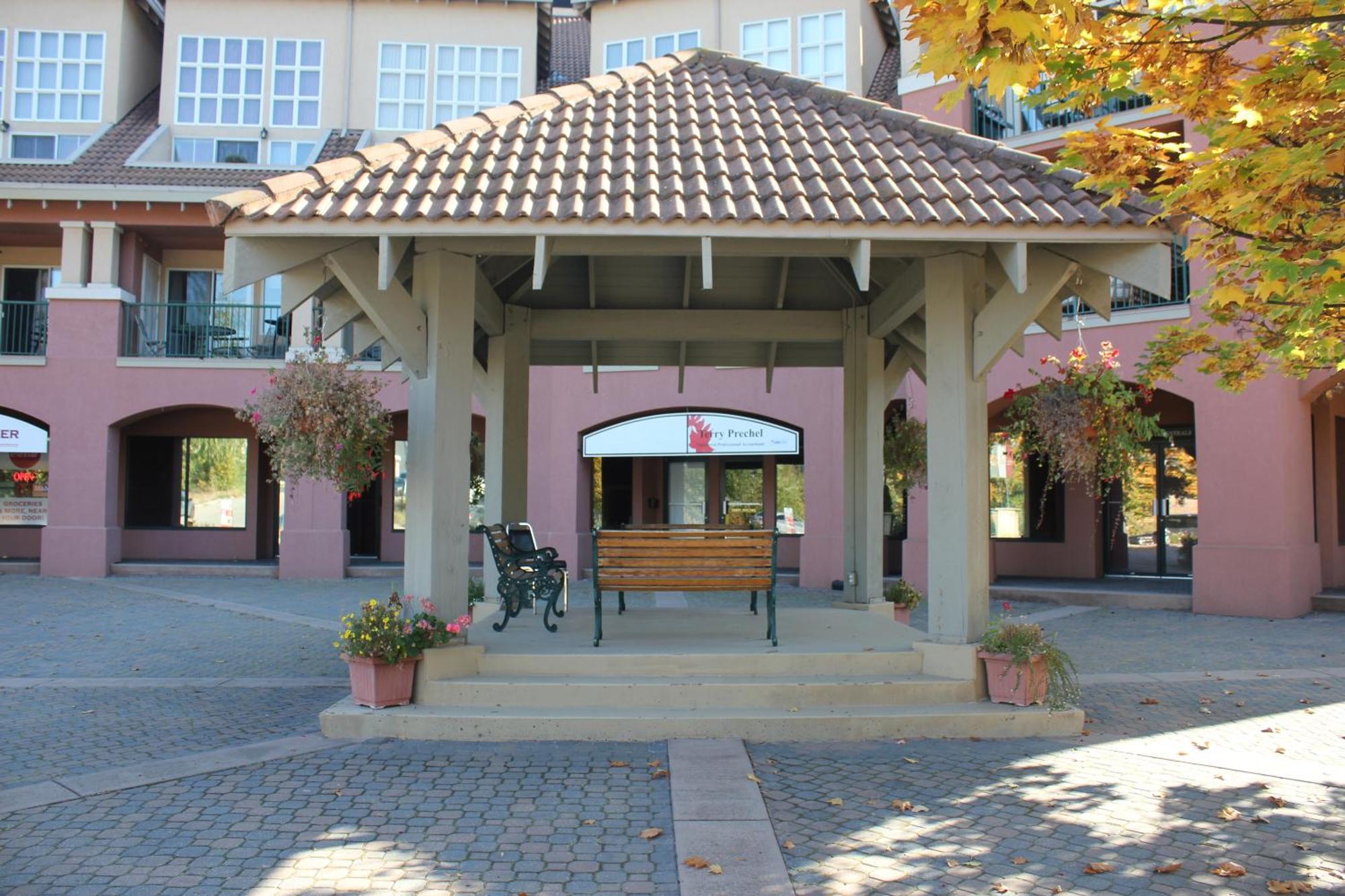 Borgata Kelowna