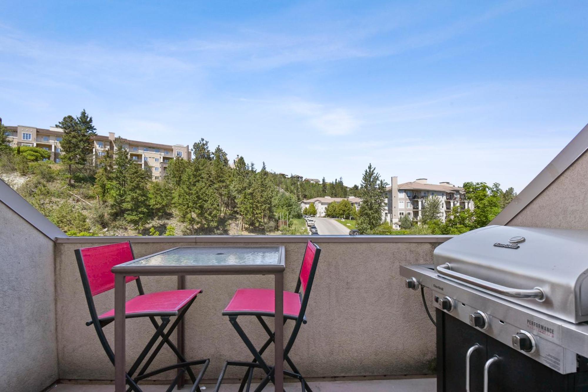 Aparthotel Borgata Kelowna